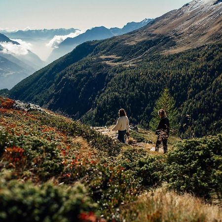 Casa Alpina Belvedere Poschiavo Esterno foto